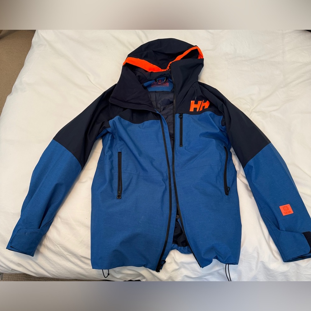 Men’s XL Helly Hansen Ski Jacket